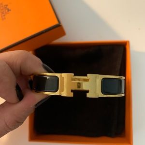 Hermès H bracelet